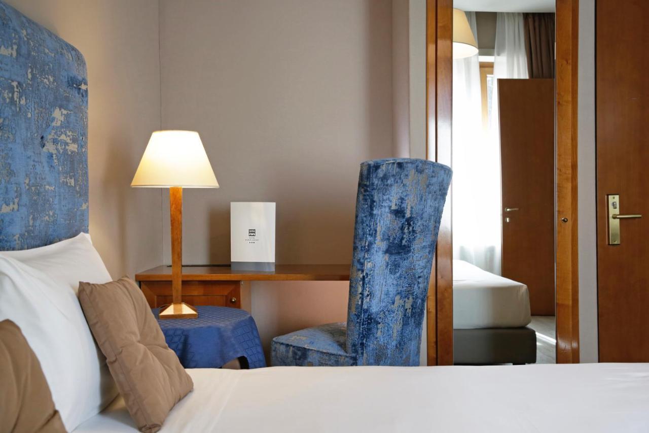 Hotel Ponte Milvio Roma Esterno foto