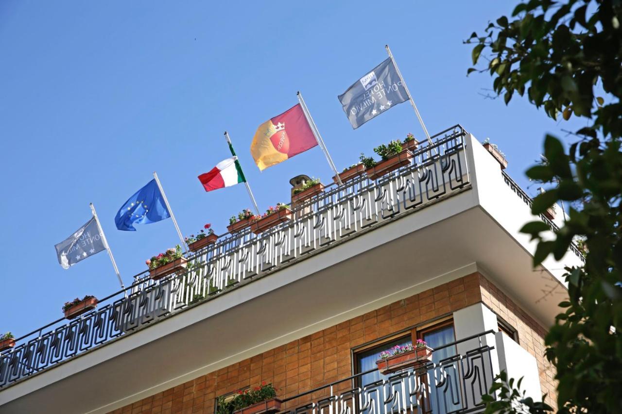 Hotel Ponte Milvio Roma Esterno foto