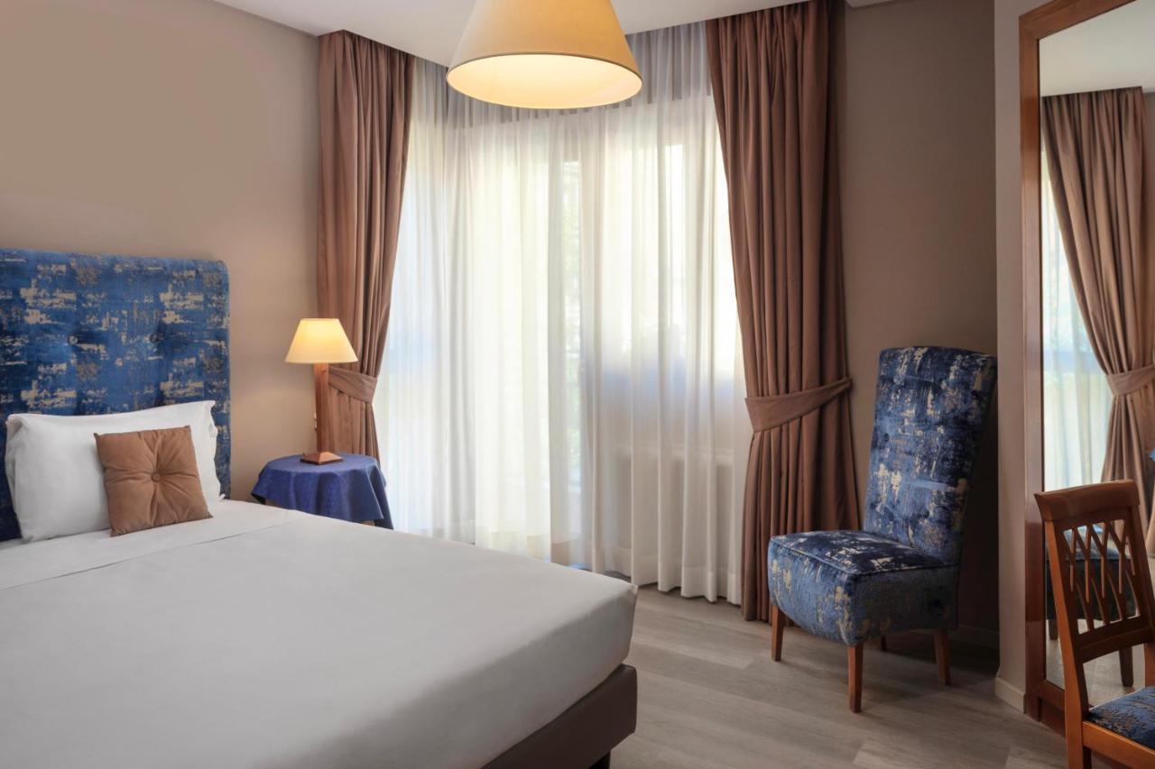 Hotel Ponte Milvio Roma Esterno foto
