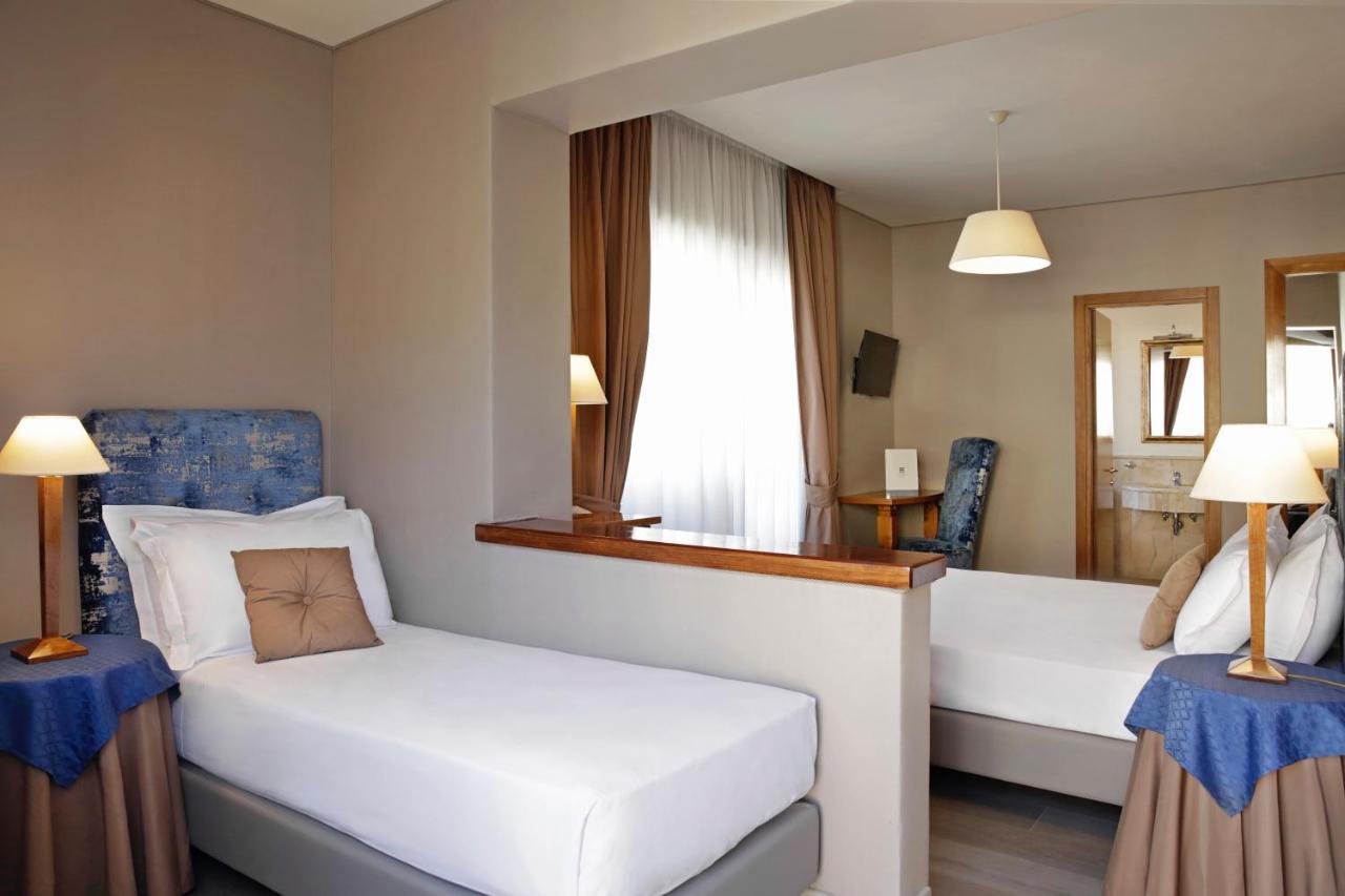 Hotel Ponte Milvio Roma Esterno foto
